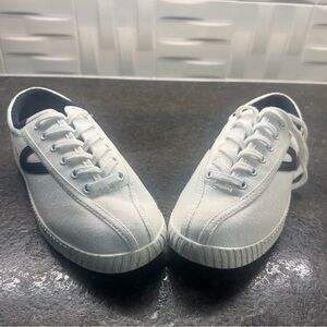 Tretorn White Athletic Shoes